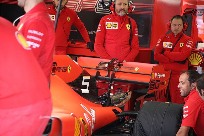 Detalle del alerón trasero de Sebastian Vettel, Ferrari SF9