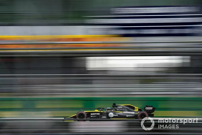 Daniel Ricciardo, Renault F1 Team R.S.19