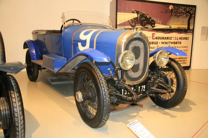 1923年：シュナール・エ・ワルケールのU3-15CVトルペード・スポール（Chenard et Walcker U3 - 15CV Torpedo Sport）