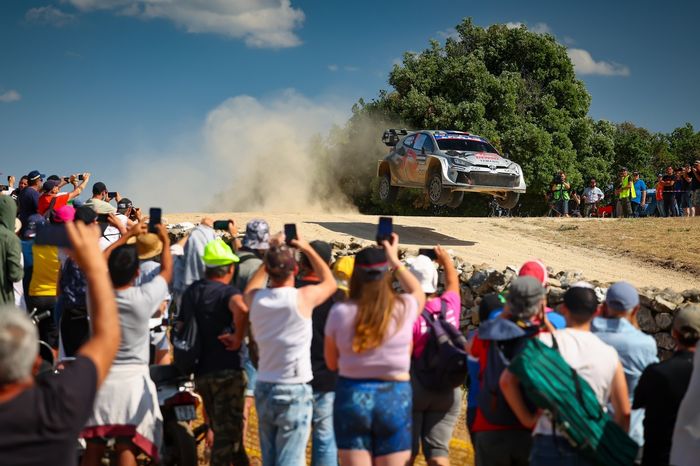 Sébastien Ogier, Vincent Landais, Toyota Gazoo Racing WRT Toyota GR Yaris Rally1