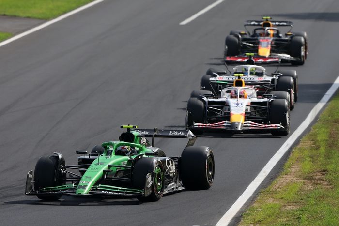 Liam Lawson, Racing Bulls Team, Oliver Bearman, Haas F1 Team, Gabriel Bortoleto, Sauber