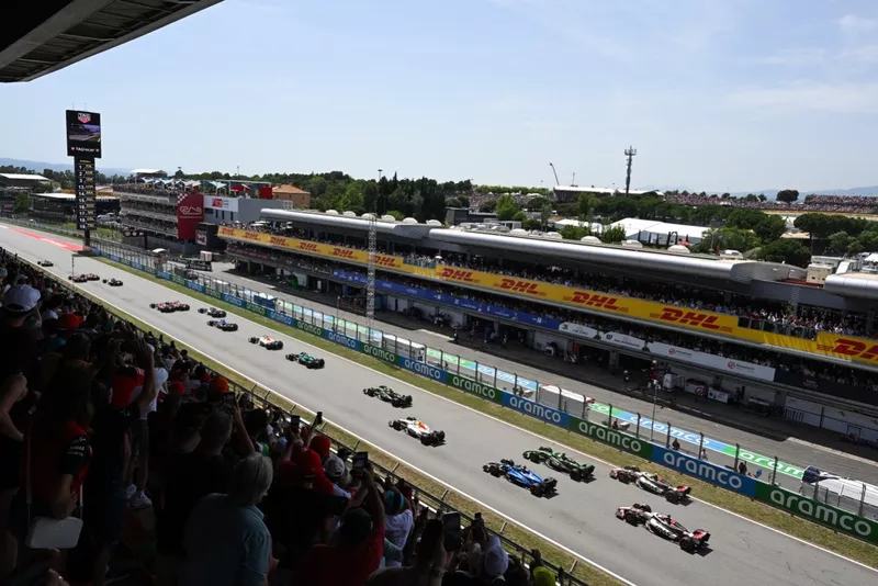 Lando Norris, McLaren, Oscar Piastri, McLaren, Max Verstappen, Red Bull Racing, George Russell, Mercedes
