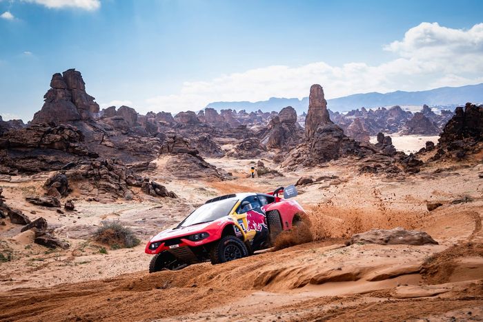 #201 Bahrain Raid Xtreme Prodrive: Sebastien Loeb, Fabian Lurquin