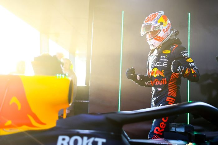 El ganador de la carrera, Max Verstappen, Red Bull Racing