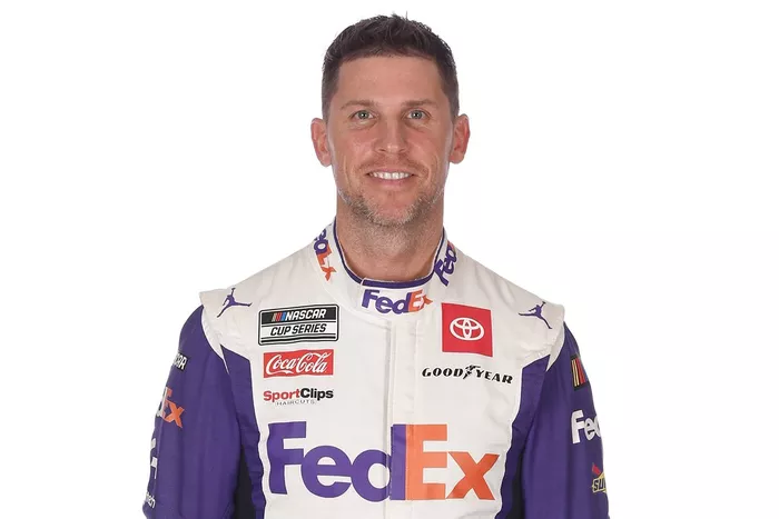 2. Denny Hamlin (Gibbs-Toyota): 37 Punkte im Plus