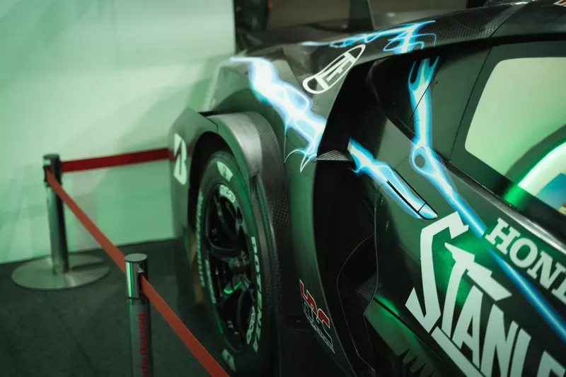 #100 STANLEY NSX-GT