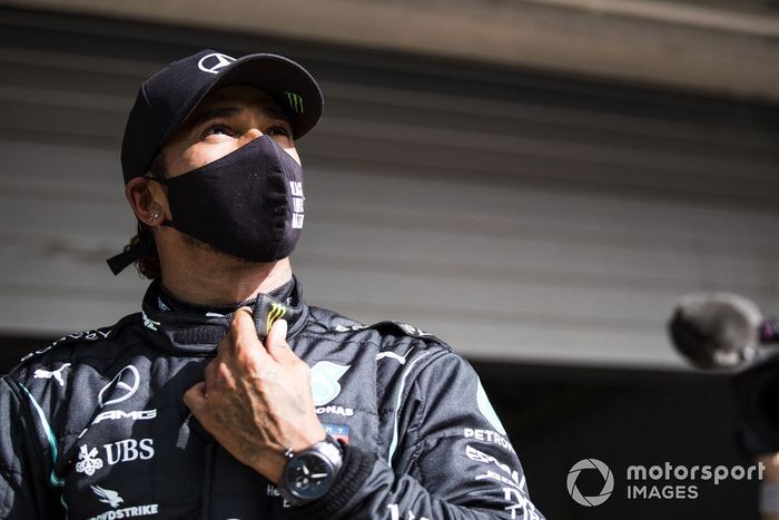 Ganador de la pole position Lewis Hamilton, Mercedes-AMG F1