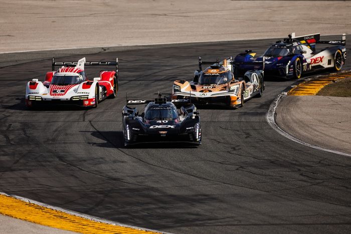 #40 Cadillac Wayne Taylor Racing Cadillac V-Series.R: Jordan Taylor, Louis Deletraz, Colton Herta, #6 Porsche Penske Motorsport Porsche 963: Laurens Vanthoor, Kevin Estre, Matt Campbell, #60 Acura Meyer Shank Racing w/Curb Agajanian Acura ARX-06: Tom Blom