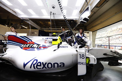 Ленс Стролл, Williams FW40