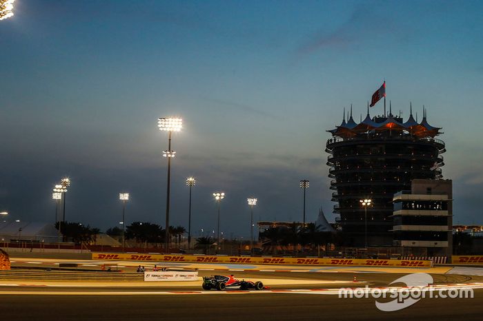 Fernando Alonso, McLaren MCL32