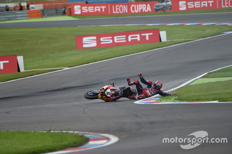 La caduta di Stefan Bradl, Honda World Superbike Team