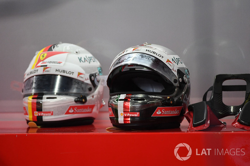 Helm dan perangkat HANS Sebastian Vettel, Ferrari