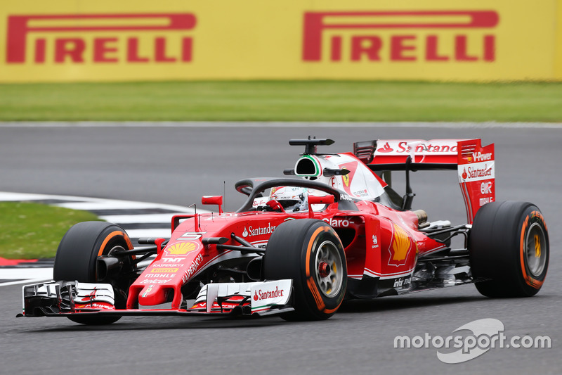 Sebastian Vettel, Ferrari SF16-H con la cubierta de la cabina Halo