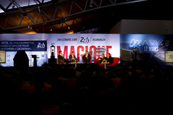 Ambiente en la Conferencia de prensa de la ACO