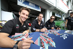 #43 RGR Sport by Morand Ligier JSP2 - Nissan: Ricardo Gonzalez, Filipe Albuquerque, Bruno Senna