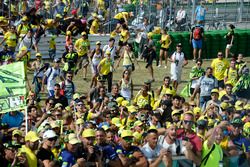 Valentino Rossi, Yamaha Factory Racing, fans