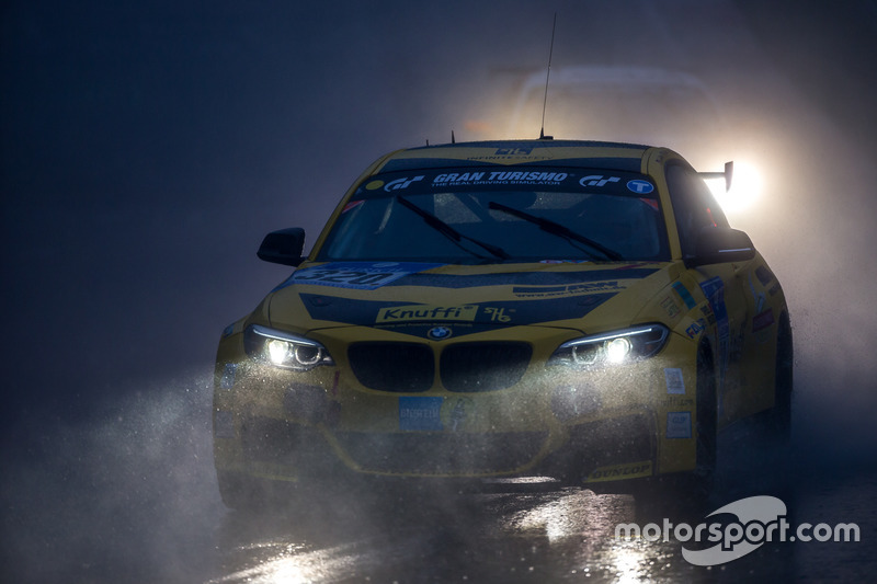 #320 Walkenhorst Motorsport powered by Dunlop, BMW M235iR