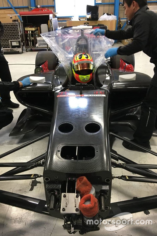 Rio Haryanto seat fitting