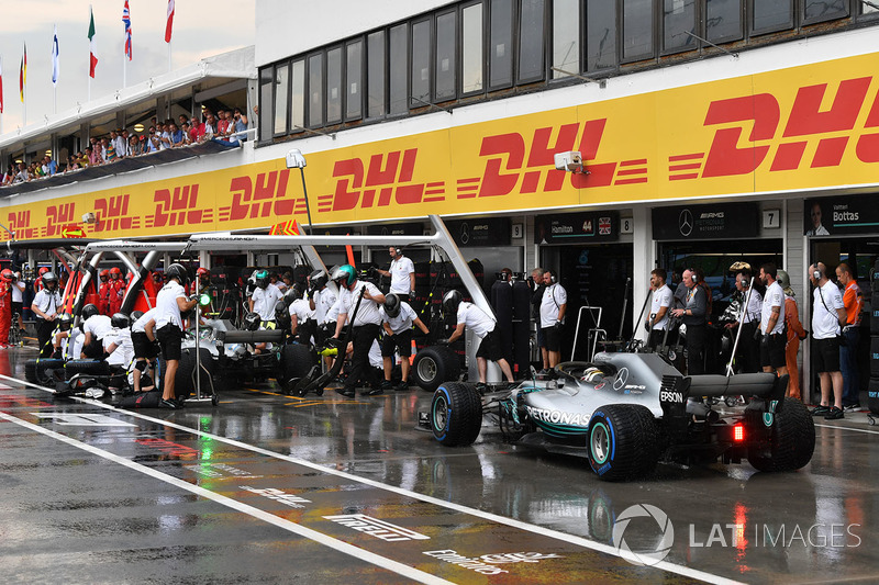 Lewis Hamilton, Mercedes AMG F1 W09