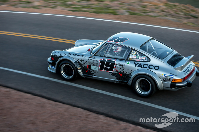 #19 Laure Many, Porsche 911 SC 3.0l Gr4