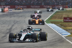 Льюіс Хемілтон, Mercedes AMG F1 W09, Фернандо Алонсо, McLaren MCL33