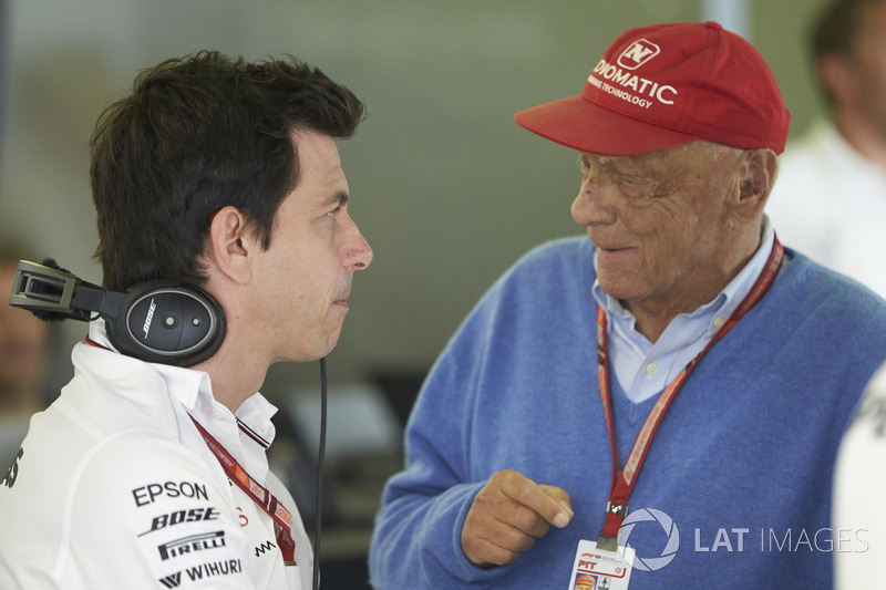 Toto Wolff, directeur de Mercedes AMG, et Niki Lauda, directeur non exécutif, Mercedes AMG