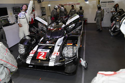 #2 Porsche Team Porsche 919 Hybrid: Romain Dumas, Neel Jani, Marc Lieb