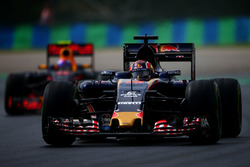 Даниил Квят, Scuderia Toro Rosso STR11