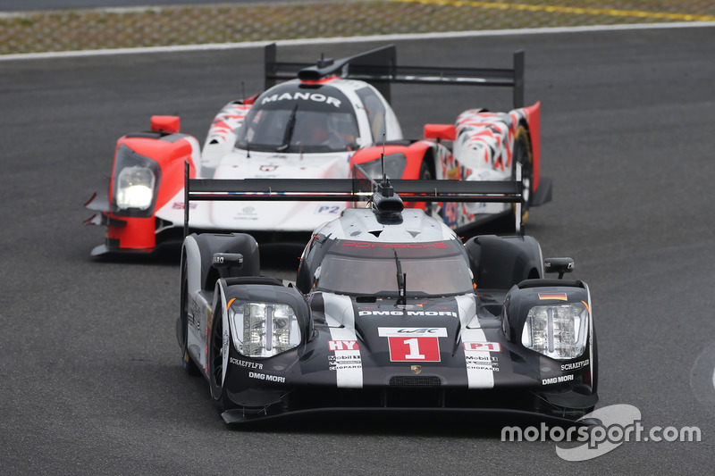 #1 Porsche Team Porsche 919 Hybrid: Timo Bernhard, Mark Webber, Brendon Hartley