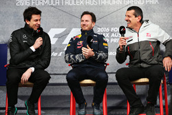 Toto Wolff, Mercedes GP Executive Director, Christian Horner, Red Bull Racing teambaas en Günther S