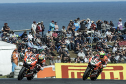 Chaz Davies, Aruba.it Racing - Ducati Team e Davide Giugliano, Aruba.it Racing - Ducati Team