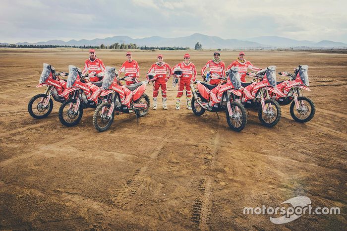 Antonio Gimeno, Antonio Ramos, Daniel Olivares, Rosa Romero, Iván Cervantes y Gerard Farrés