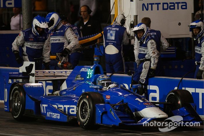 Tony Kanaan terminou na sexta posição.