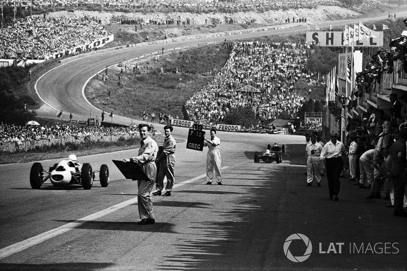 1962 - Eau Rouge