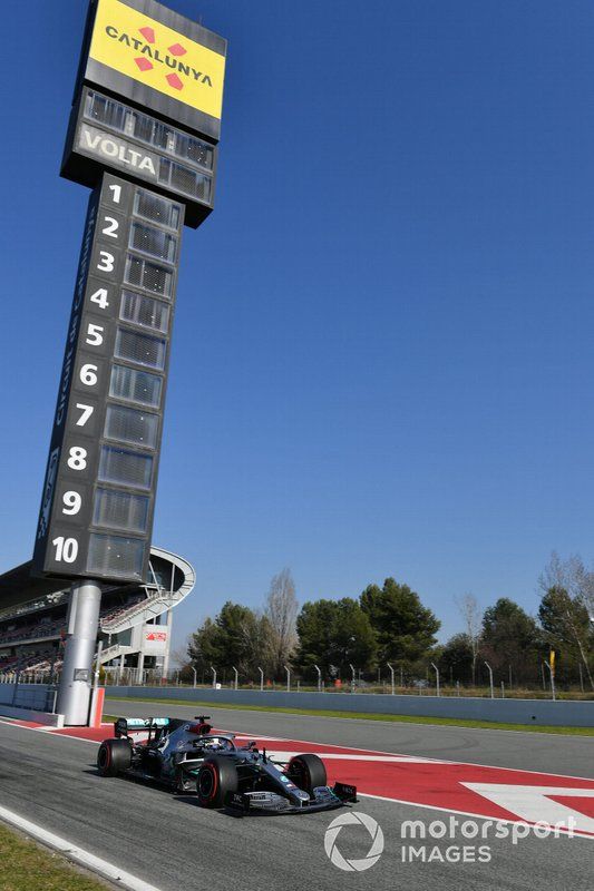 Lewis Hamilton, Mercedes F1 W11 