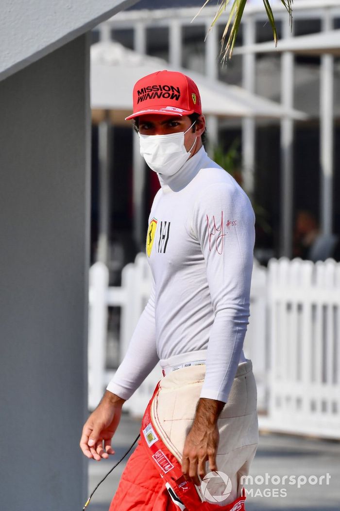 Carlos Sainz Jr., Ferrari