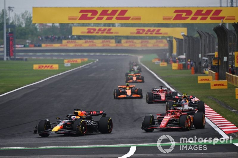 Max Verstappen, Red Bull Racing RB20, Carlos Sainz, Ferrari SF-24, Sergio Perez, Red Bull Racing RB20, Charles Leclerc, Ferrari SF-24