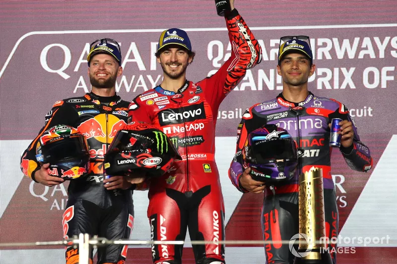 Brad Binder, Red Bull KTM Factory Racing, Francesco Bagnaia, Ducati Team, Jorge Martin, Pramac Racing