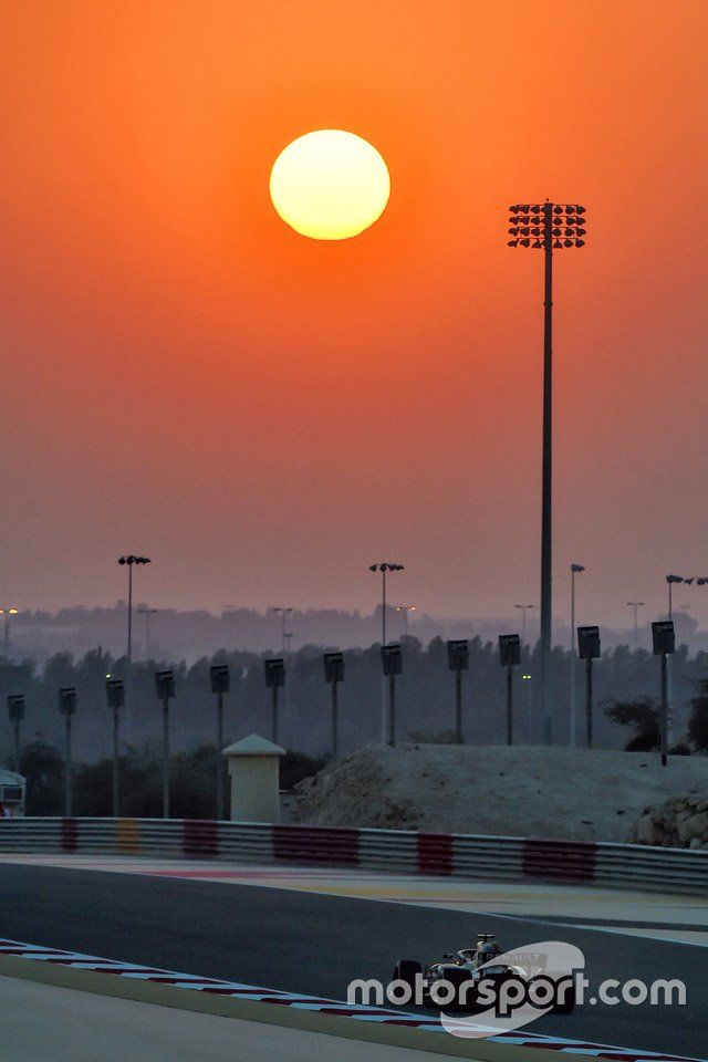 Fernando Alonso, Renault F1 Team R.S.18
