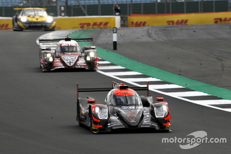 #28 TDS Racing Oreca 07 Gibson: Francois Perrodo, Matthieu Vaxiviere, Loic Duval 