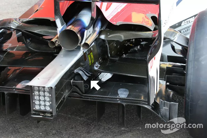 Detalle de los aletines traseros del Sauber C37