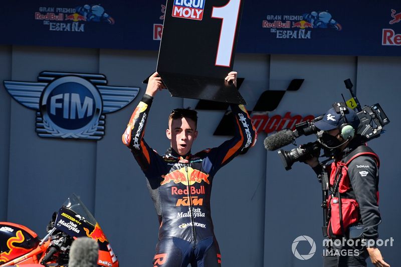 Ganador de la carrera, Pedro Acosta, Red Bull KTM Ajo