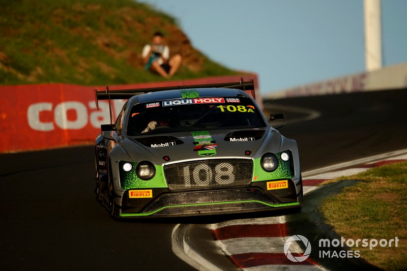 #108 Bentley Team M-Sport Bentley Continental GT3: Andy Soucek, Maxime Soulet, Vincent Abril