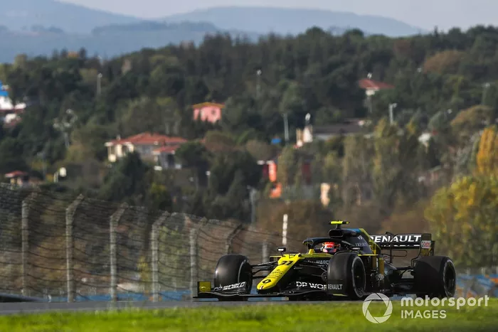 Esteban Ocon, Renault F1 Team R.S.20