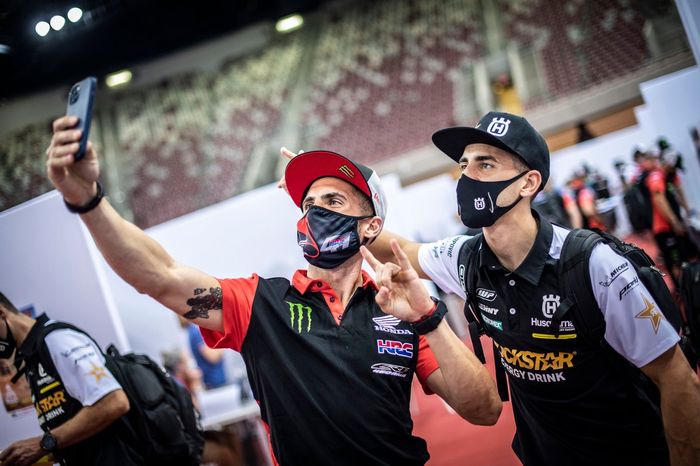 #47 Monster Energy Honda Team: Kevin Benavides, #77 Rockstar Energy Husqvarna Factory Racing: Luciano Benavides