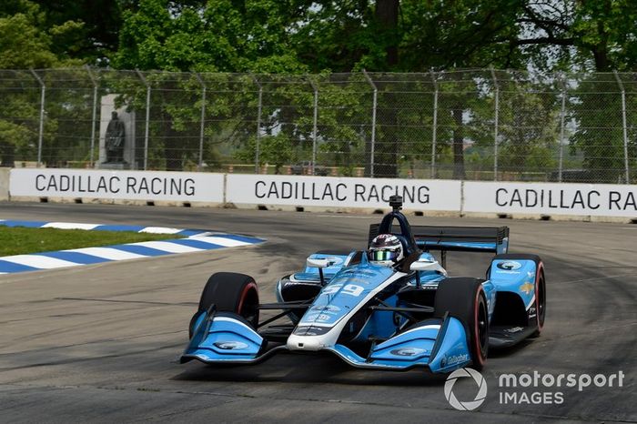 Max Chilton, Carlin Chevrolet