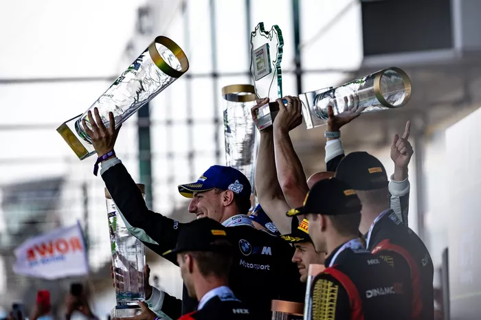 Podium: Race winner #98 Rowe Racing BMW M4 GT3 EVO: Augusto Farfus, Jesse Krohn, Raffaele Marciello, Kelvin van der Linde