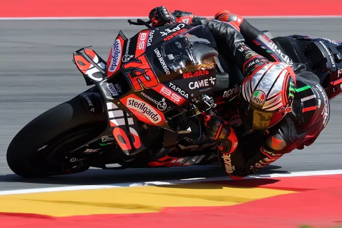 Marco Bezzecchi, Aprilia Racing