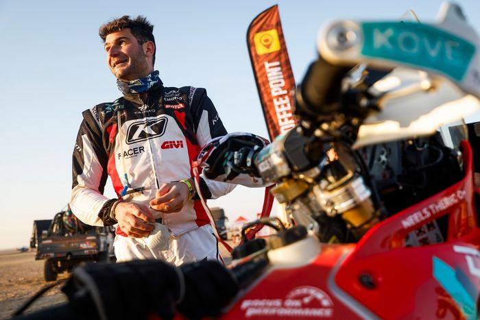 #66 Kove Factory Racing Kove: Neels Theric