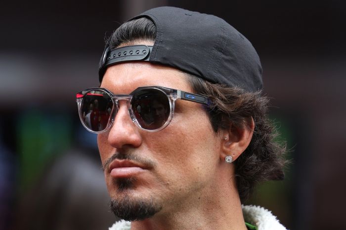 Gabriel Medina arrives in the Paddock